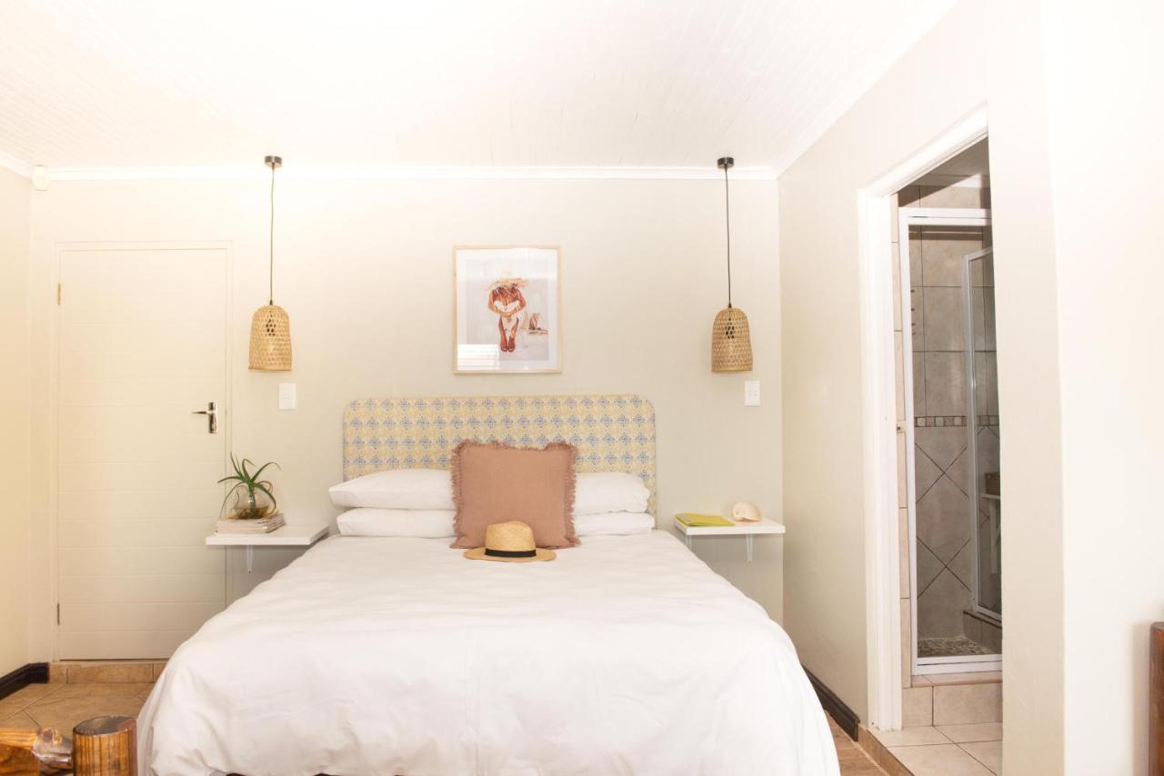 Paradise Self-Catering Units Джефрис-Бей Экстерьер фото